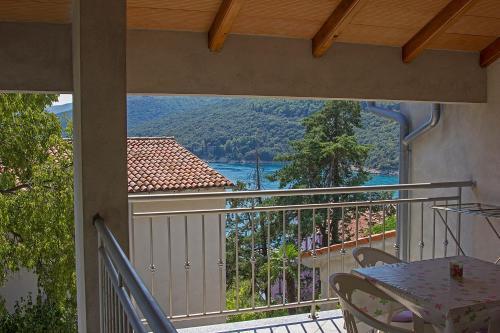 Apartment In Rabac 16821