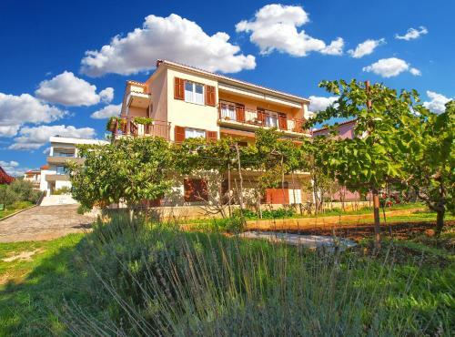 Apartments Medulinska Rabac 757