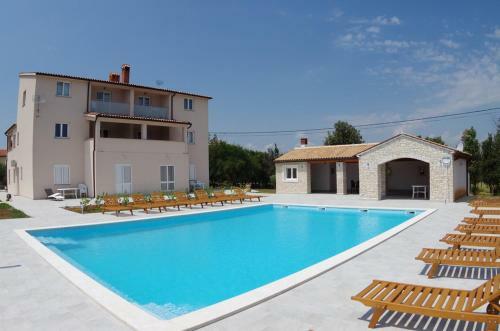 Apartment In Rakalj/istrien 36051