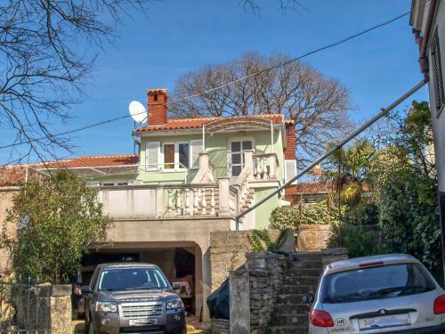 Holiday Home Zora 1