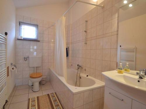 Apartments With A Parking Space Rakovica (karlovac) - 15514