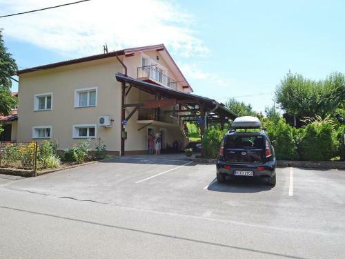Apartments With A Parking Space Rakovica (karlovac) - 15514