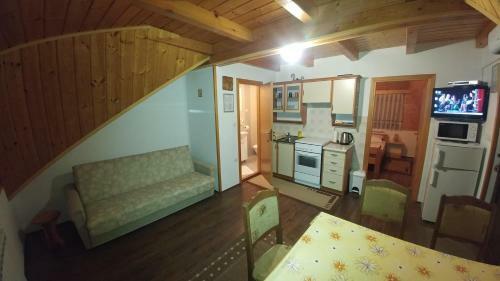 Apartment Irinovac 14749a
