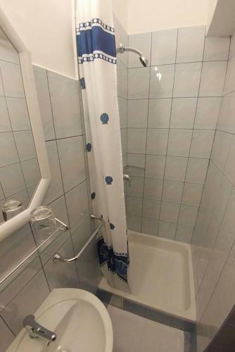 Hostal Triple Room Irinovac 14749b