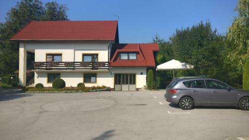 Hostal Triple Room Irinovac 14749b