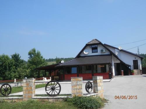 Hostal Guest House Spoljaric Sasa