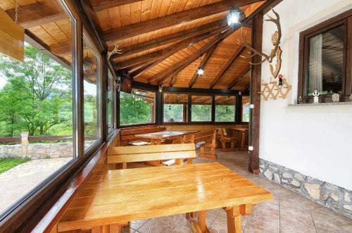 Hostal Guest House Spoljaric Sasa
