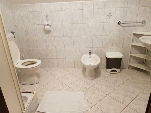 Hostal House Jure