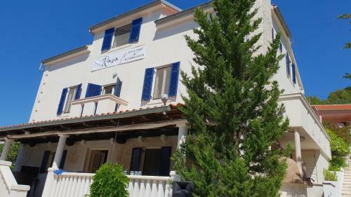 Hostal Double Room Rava 15880f