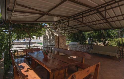 Three-bedroom Apartment In Labin