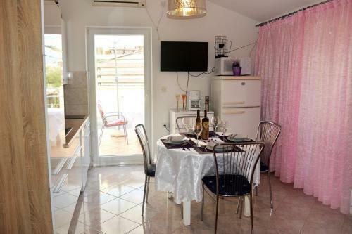 Apartment Ravni 1337