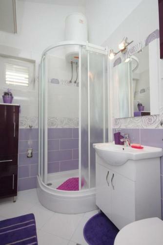 Apartment Ravni 1337