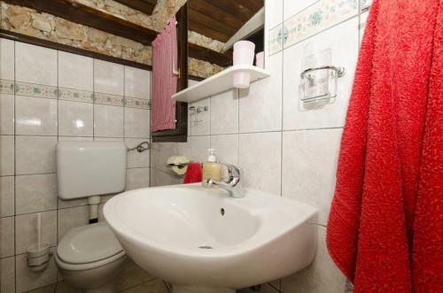 Hostal Apartments Suzana