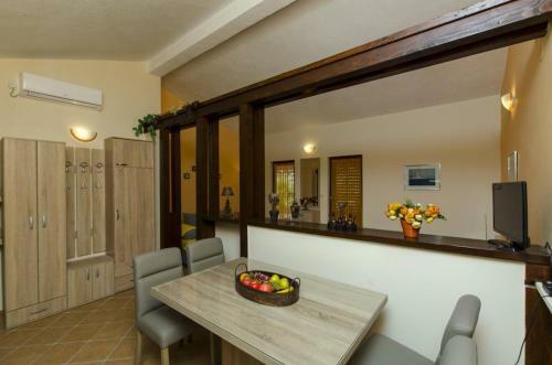Hostal Apartments Suzana