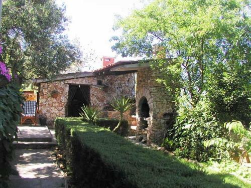 Hostal Apartments Suzana