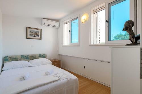 Villa Holiday House Popic