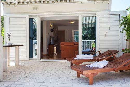 Villa Holiday House Popic