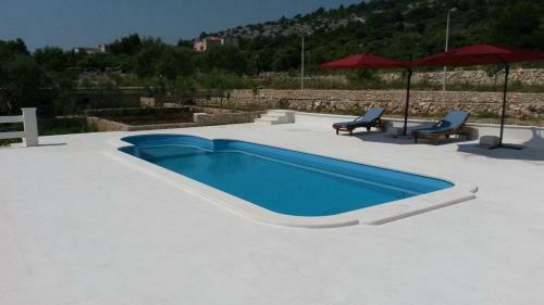Villa Holiday House Popic