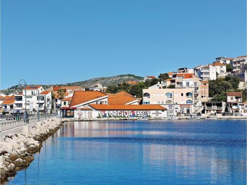 Holiday Home Razanj I
