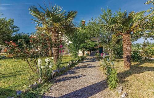 Two-bedroom Apartment In Rebici-barban