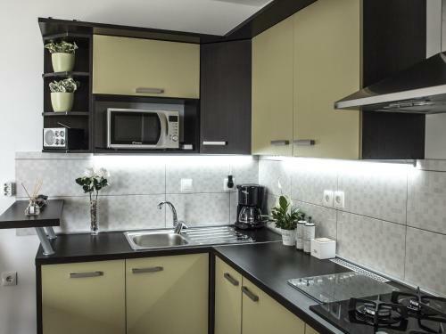 Apartment In Rijeka 34542