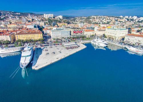 Apartment Rijeka 13496a