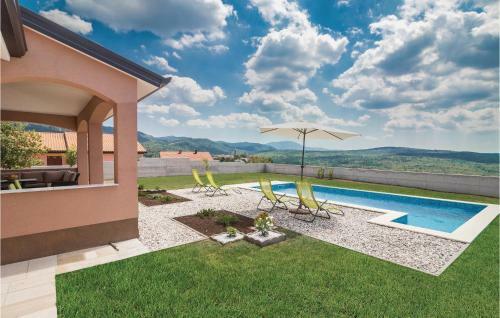 Three-bedroom Holiday Home In Roc