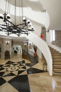 Hotel Marti La Perla