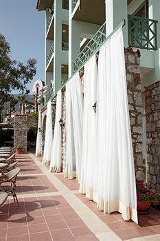 Hotel Marti La Perla