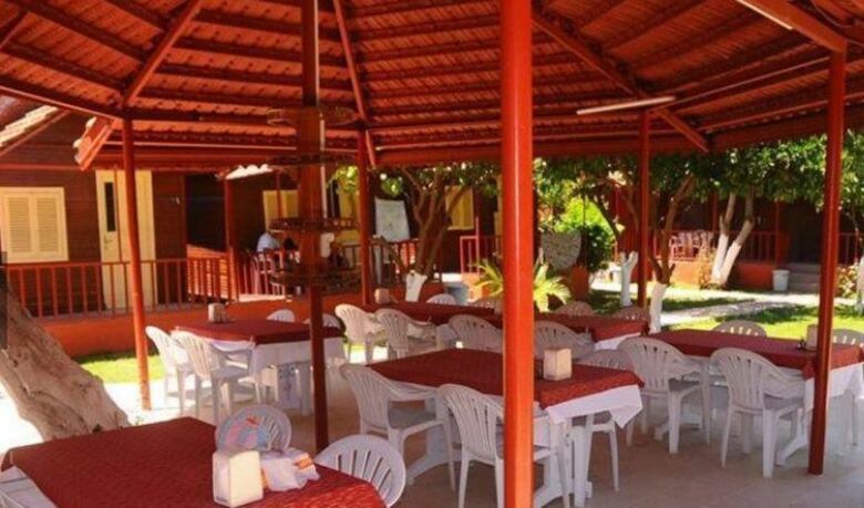 Toll Hotel