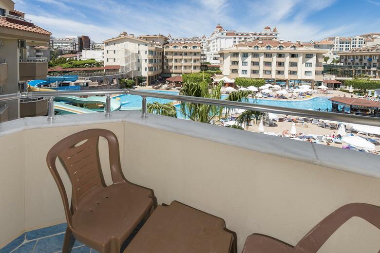 Hotel Grand Seker