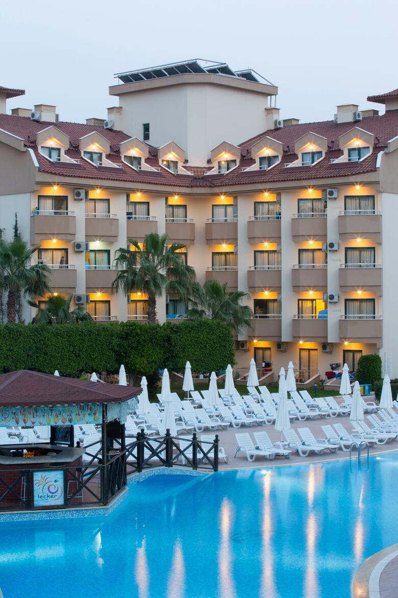 Hotel Grand Seker