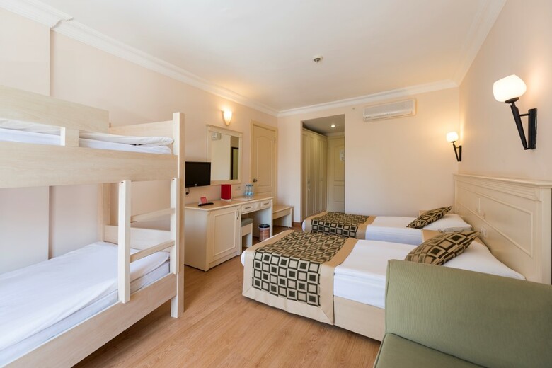 Hotel Grand Seker