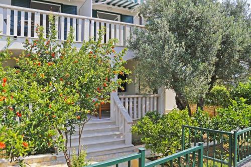 Apartment Razanj 14712a