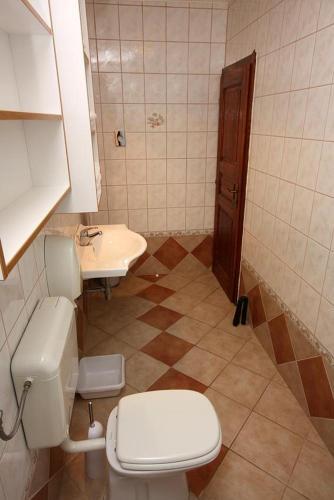 Apartment Rogoznica 3197b