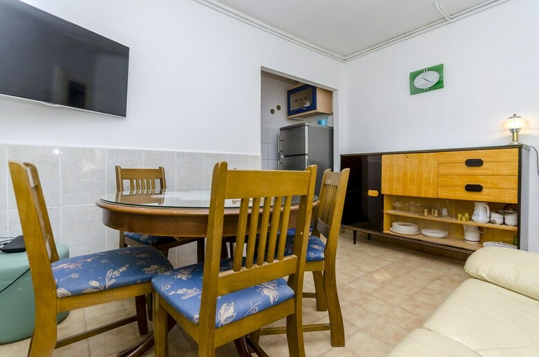Apartments Josip