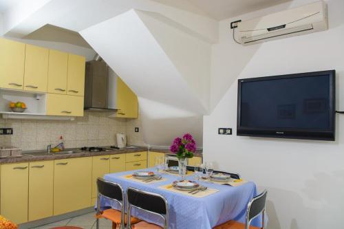 Apartment Rogoznica 12820b