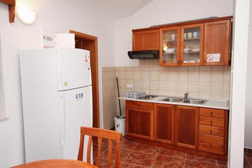 Apartment Rogoznica 3262d