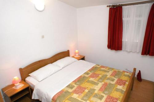 Apartment Rogoznica 4162k