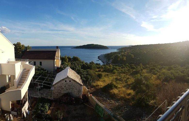 Apartment Ljiljana