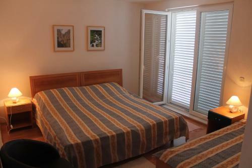 Hostal Bed & Breakfast Dora
