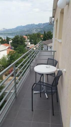 Hostal Bed & Breakfast Dora
