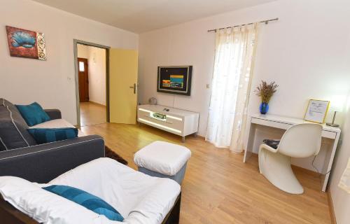 Apartment Monfiorenzo 1551