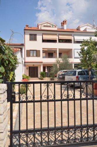 Apartments Slavica 562