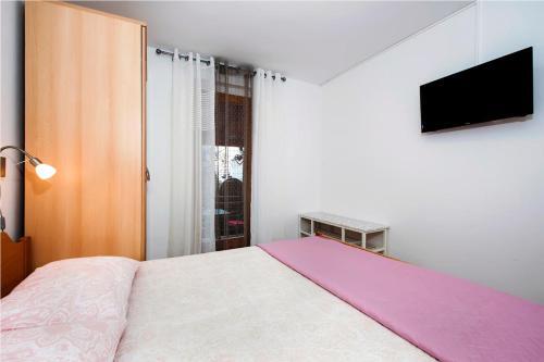 Apartments With A Parking Space Rovinj - 7378