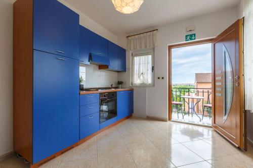 Apartments With A Parking Space Rovinj - 14153
