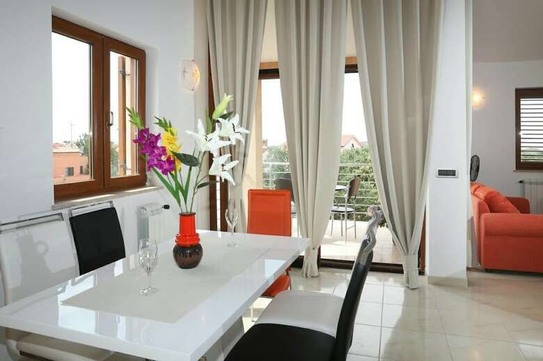 Apartments Sveto