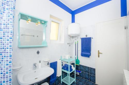 Apartments Ljubica 141