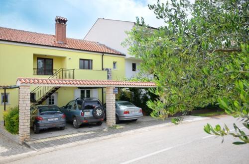 Apartments Ljubica 141