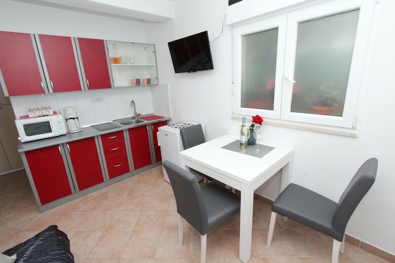 Apartments Tena